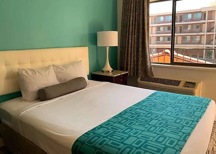 Howard Johnson By Wyndham Downtown Reno