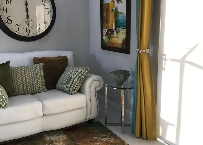 The Havens Hideaway Hotel Freeport