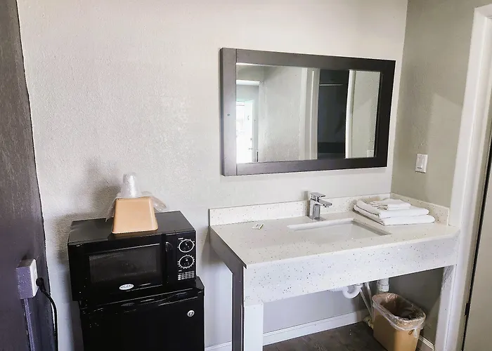 Travel Inn By Oyo, Hwy 80 - Jackson