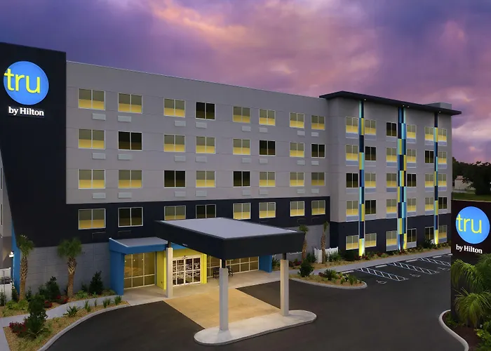 Tru By Hilton Lake City