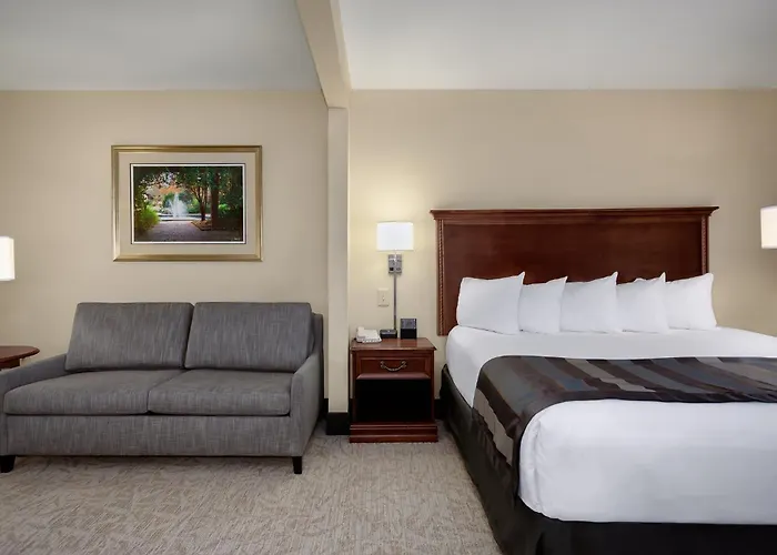 Lexington Expo Hotel By Ihg