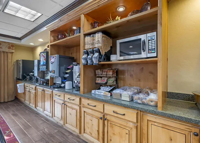 Best Western Plus Canyon Pines Ogden