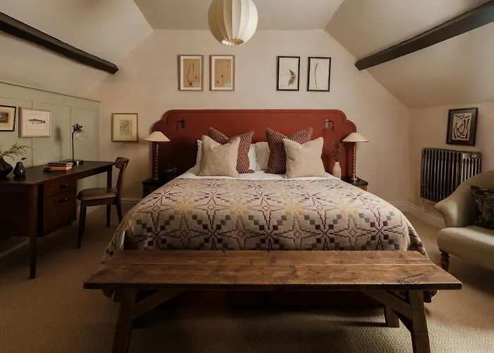 Tintern Hotels
