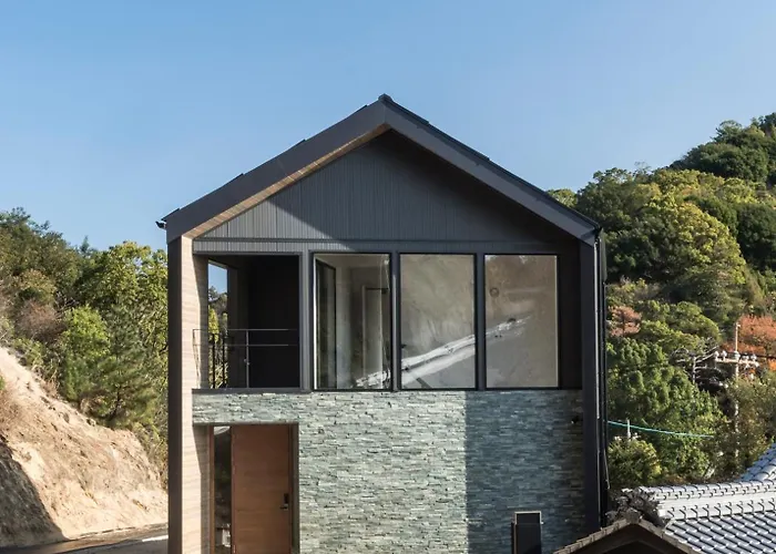 Naoshima Hotels