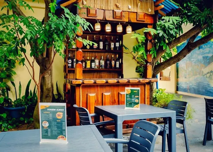 Tofo Hotels