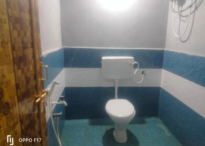 Lammasingi Hotels