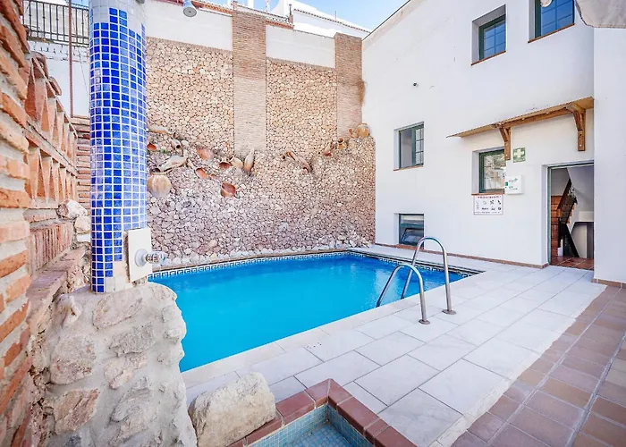 Frigiliana Hotels