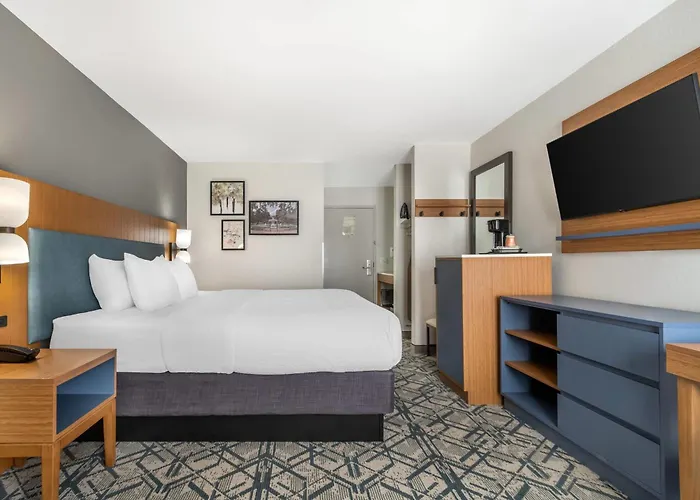 Country Inn & Suites By Radisson, Shelby, Nc