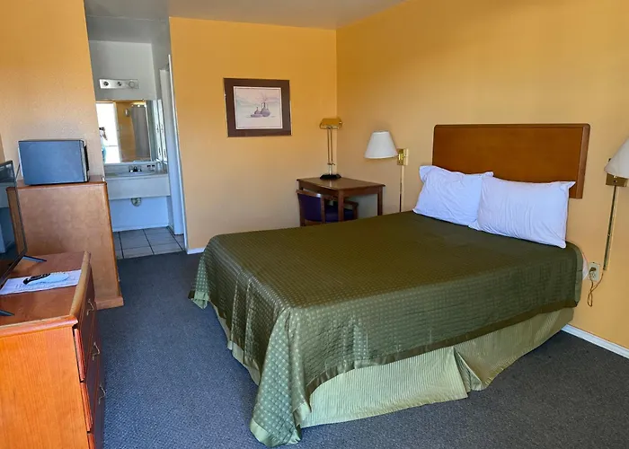 La Vista Inn Clovis
