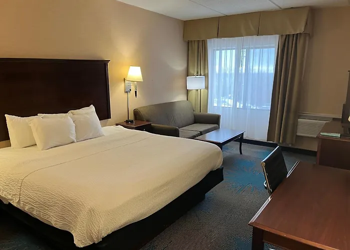 Days Inn By Wyndham Duluth Lakewalk