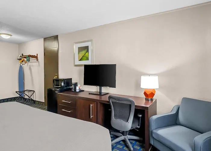 Quality Inn Little Rock On I-30 Near Littlerock Airport