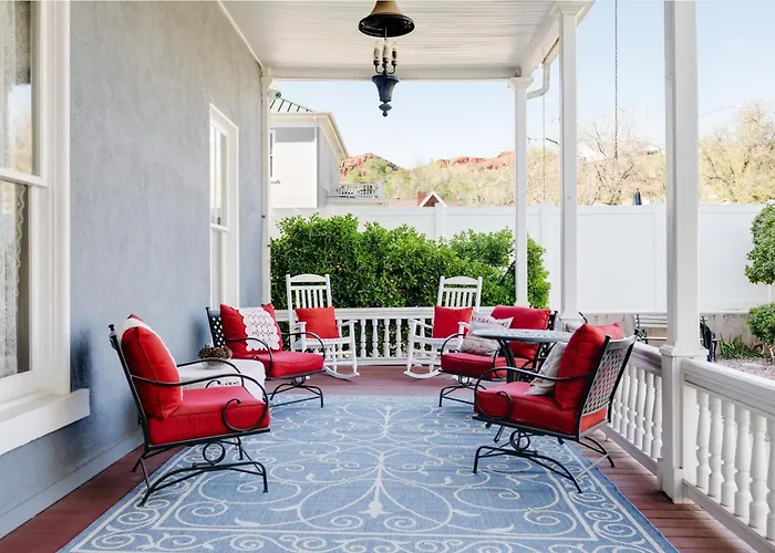The Mulberry Inn -An Historic Bed And Breakfast St. George