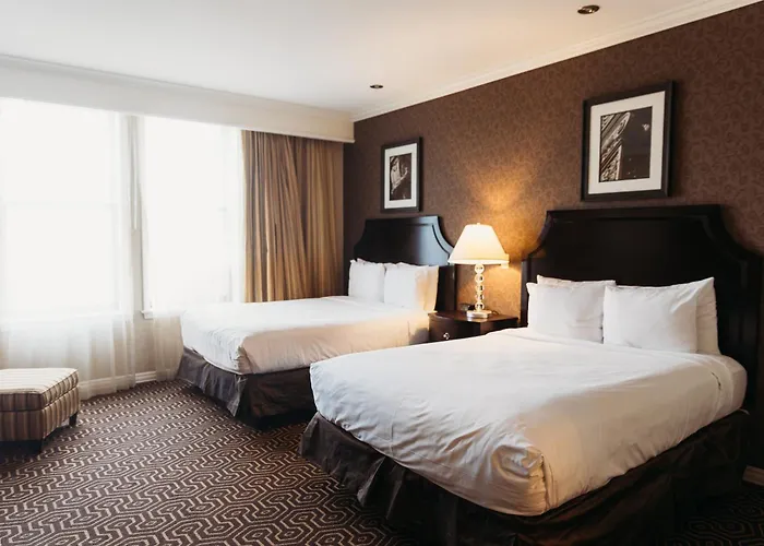 Hotel Julien Dubuque