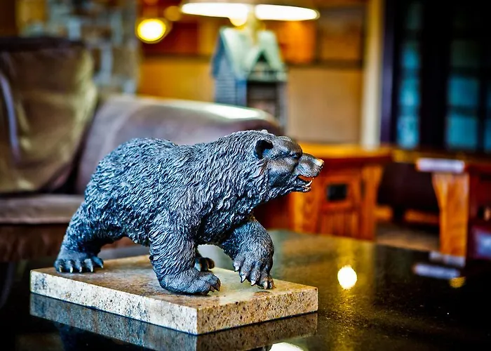 Regency Lodge Omaha