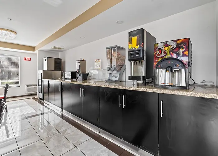 Rodeway Inn & Suites Nampa