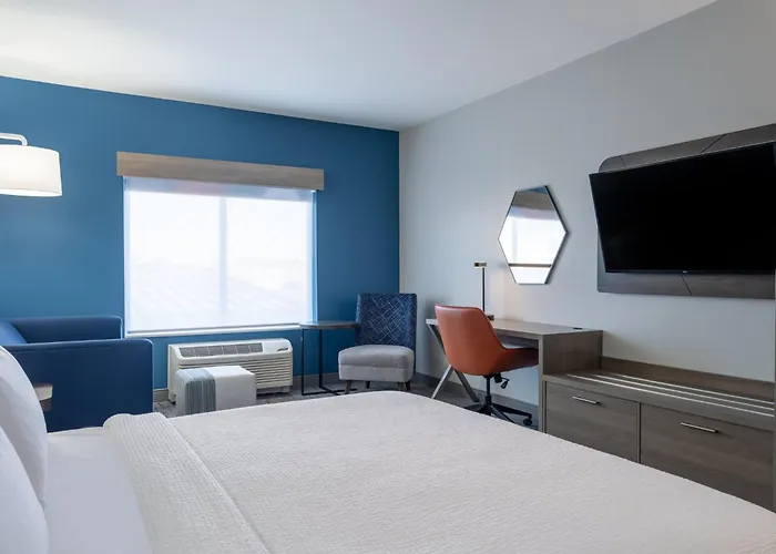 Holiday Inn Express & Suites - Meridian - Boise West By Ihg