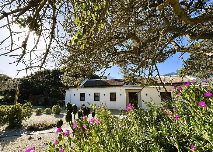 Stanford Hotels
