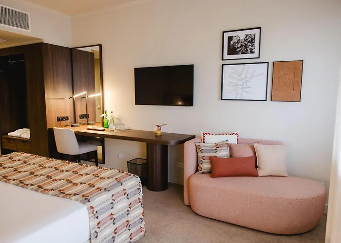 Evora Hotel