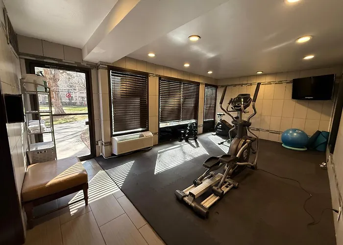 Surestay Plus Hotel By Best Western Reno Airport