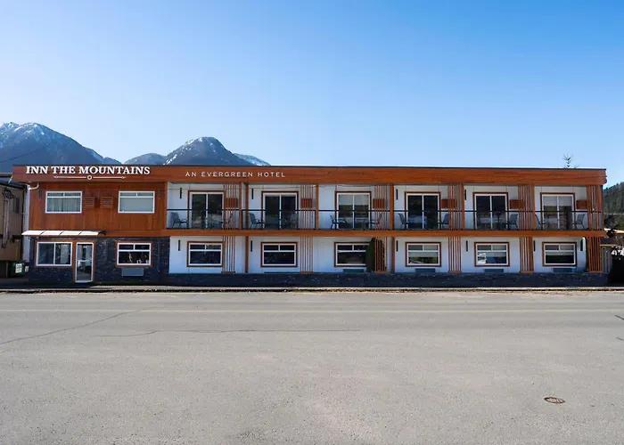 Manning Park Hotels