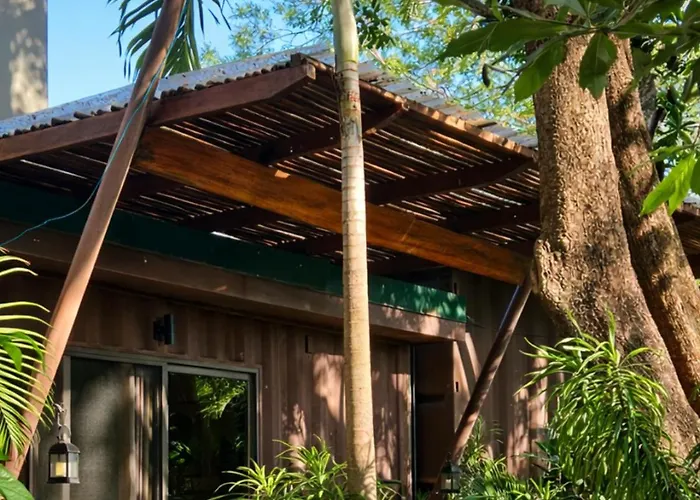 Nosara Hotels