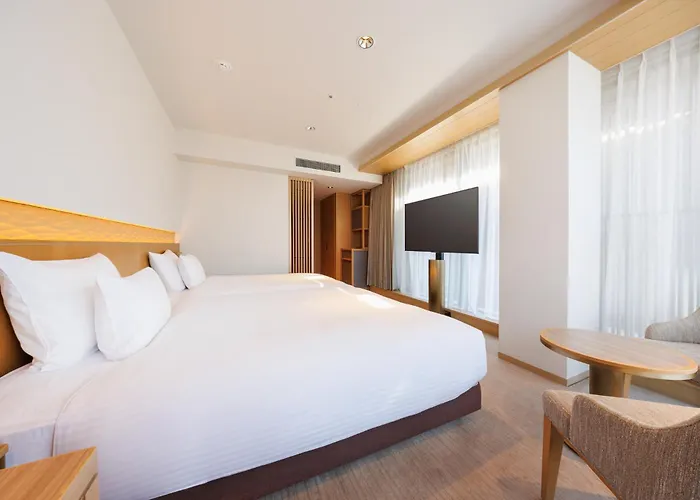 Kamakura Hotels