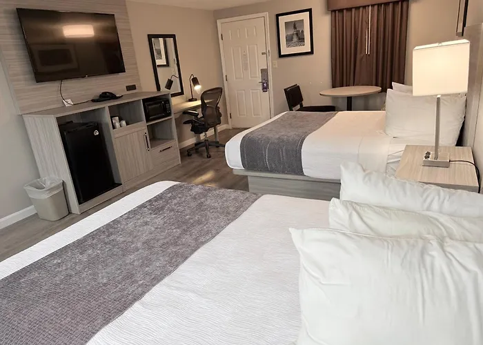 The Northshore Hotel Danvers