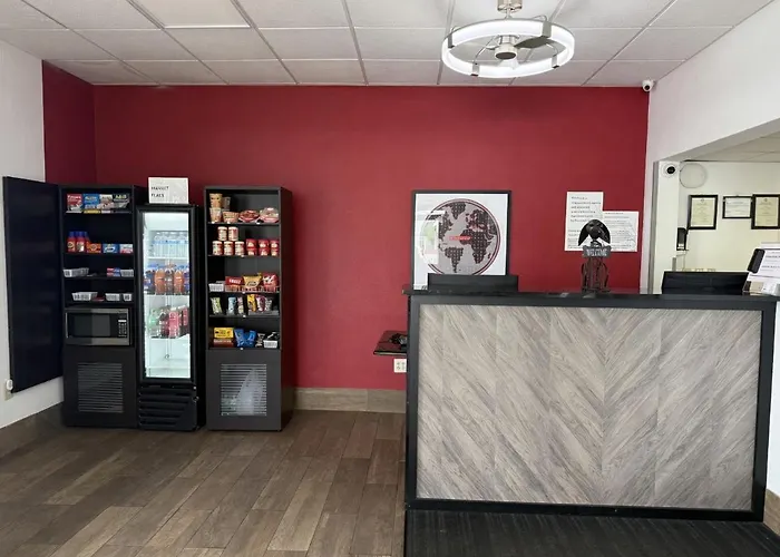 Ramada By Wyndham Harrisonburg Motel