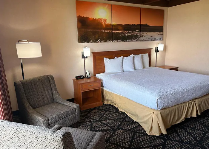 Days Inn By Wyndham Niles