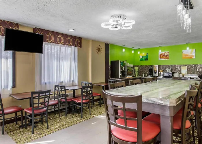 Quality Inn Grand Rapids Near Downtown Wyoming