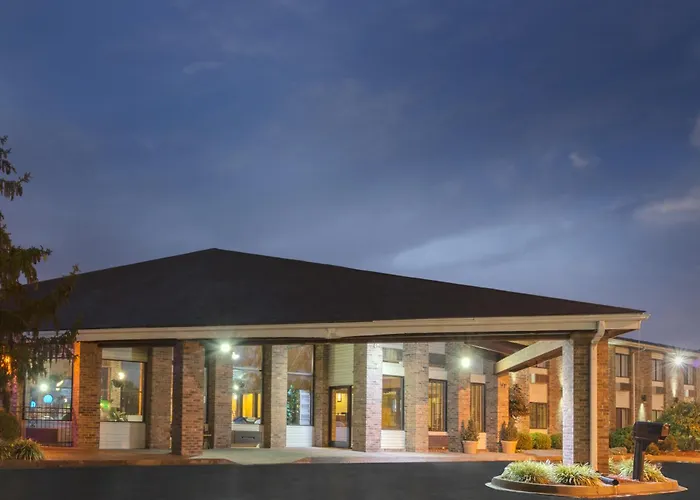 Baymont By Wyndham Louisville South I 65 Brooks