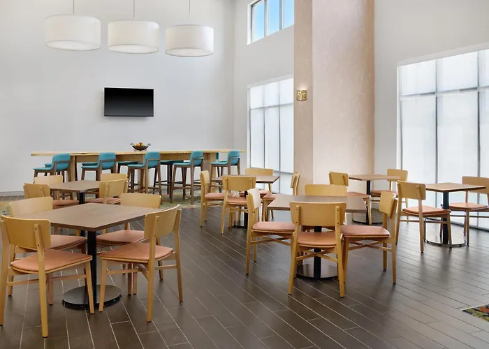 Hampton Inn Poplar Bluff