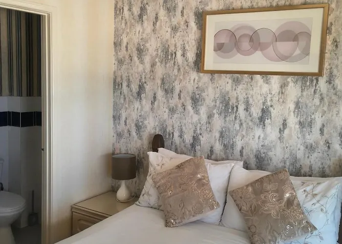 Paignton Hotels