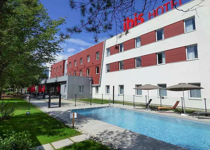 Saint-Genis-Pouilly Hotels