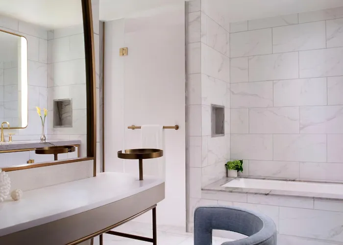 Naples Hotels