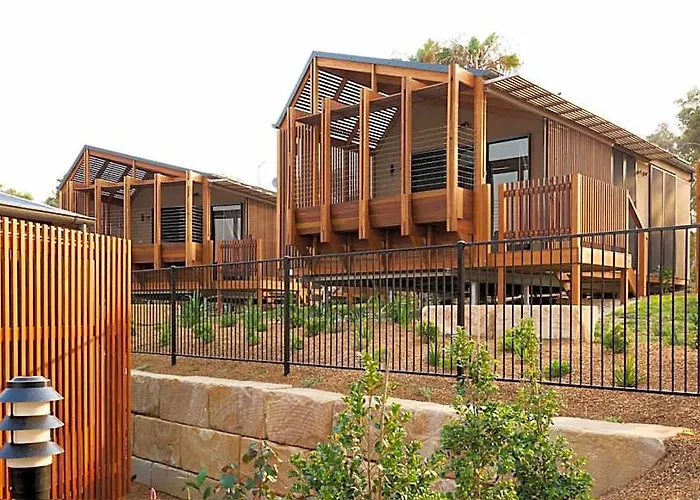 Bonny Hills Hotels