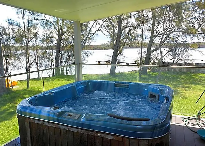 Jervis Bay Hotels