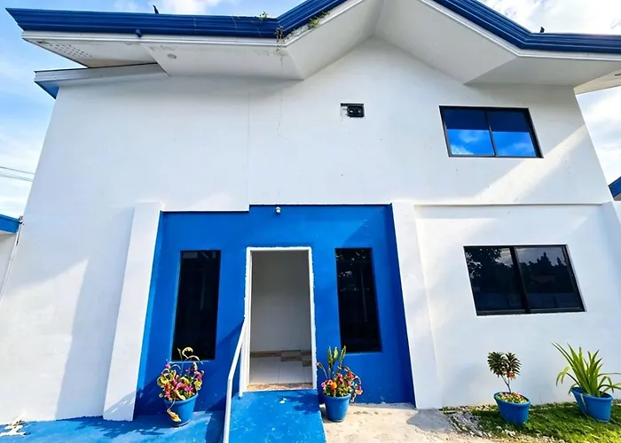 Moalboal Hotels
