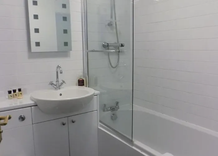 Craster Hotels