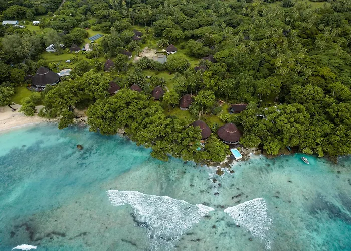 Espiritu Santo Island Hotels