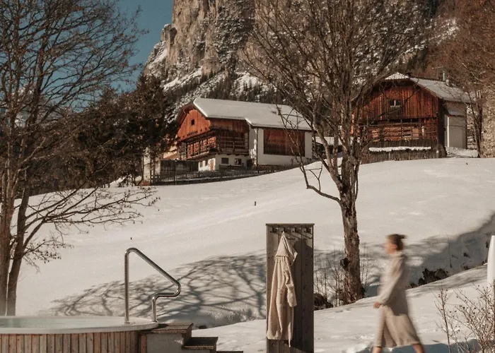 La Villa (Trentino Alto Adige) Hotels