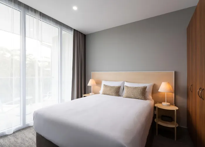 Durras Hotels