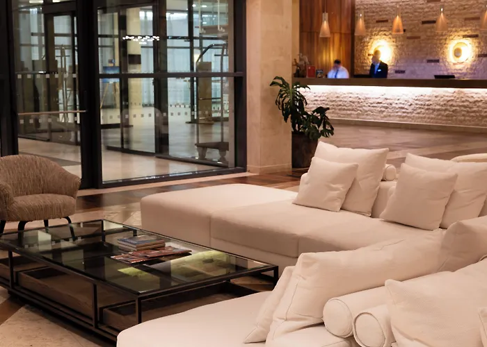 Olhao Hotels