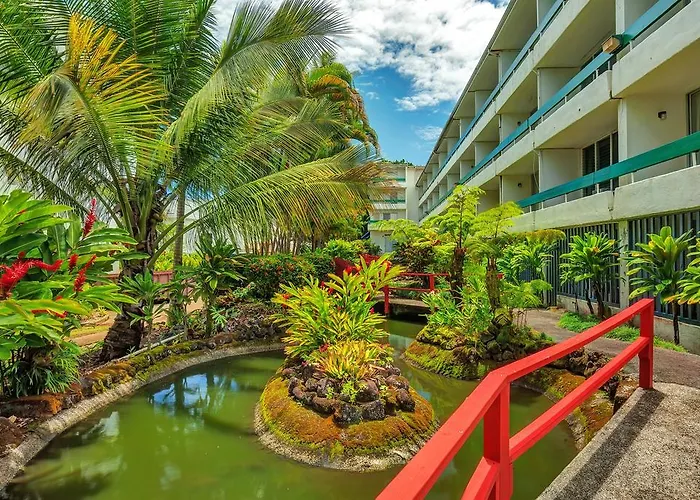 Pagoda Hilo Bay Hotel