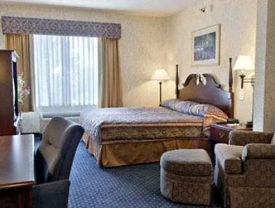 Wingate By Wyndham Tallahassee / Fsu