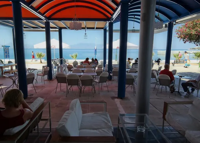 Loutraki (Corinthia) Hotels