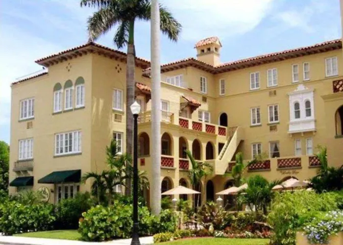 The Bradley Park Hotel Palm Beach