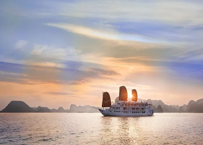 Aphrodite Cruise Ha Long
