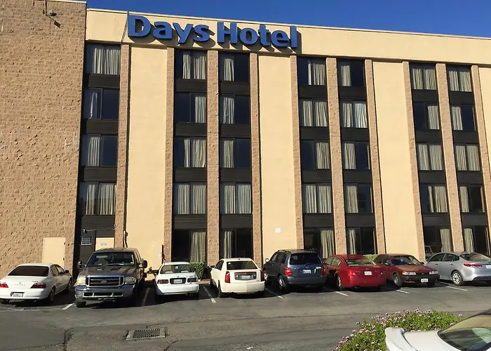 Days Hotel By Wyndham Oakland Airport-Coliseum