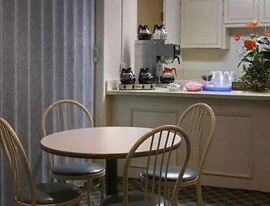 Howard Johnson Inn Tybee Island Savannah Ga